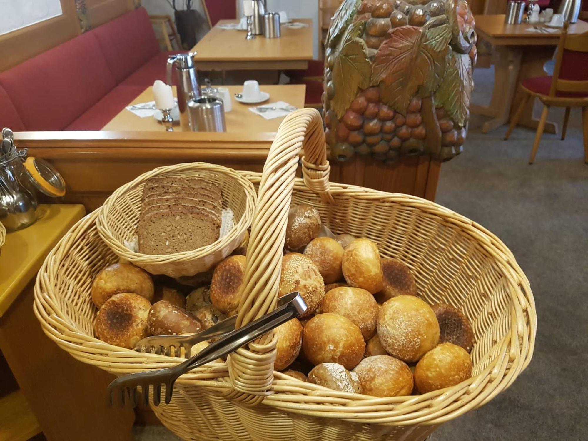 Hotel Zum Goldenen Ochsen ไมคัมเมอร์ ภายนอก รูปภาพ