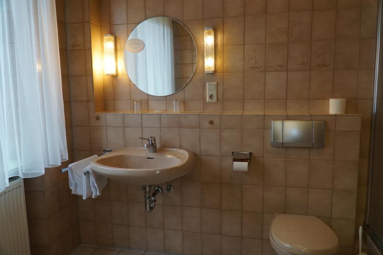 Hotel Zum Goldenen Ochsen ไมคัมเมอร์ ภายนอก รูปภาพ